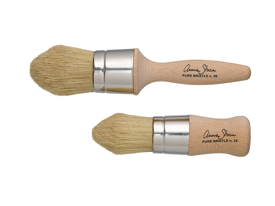 Annie Sloan Chalk Paint® Wax Brush