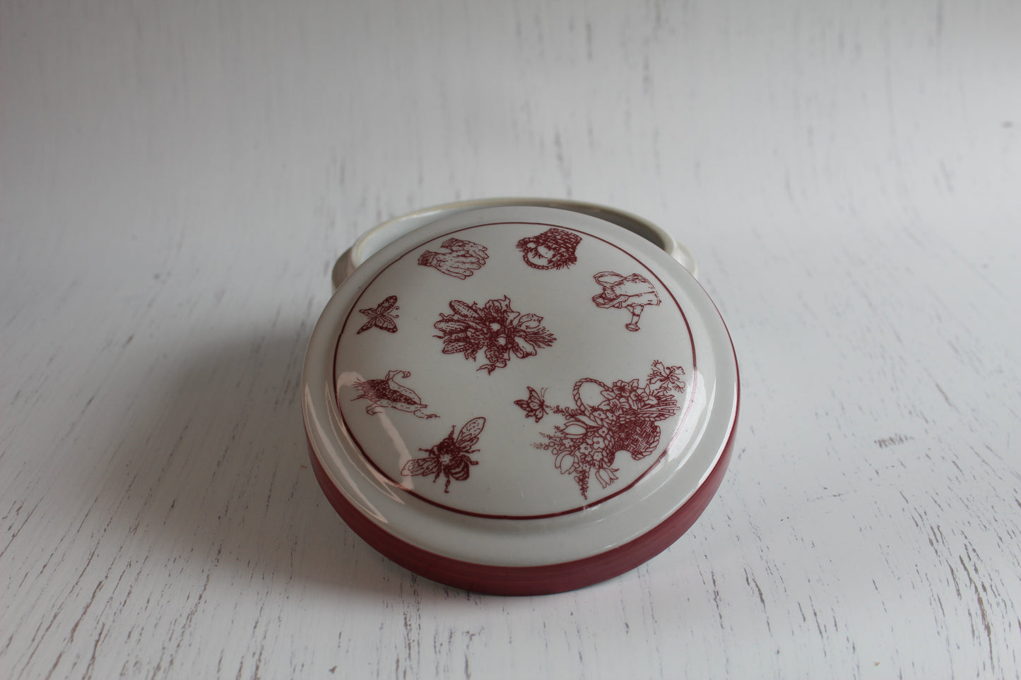 Vintage Red & White Garden Motif Ceramic Dish with Lid